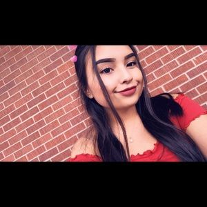 Meet your Posher, Fernanda